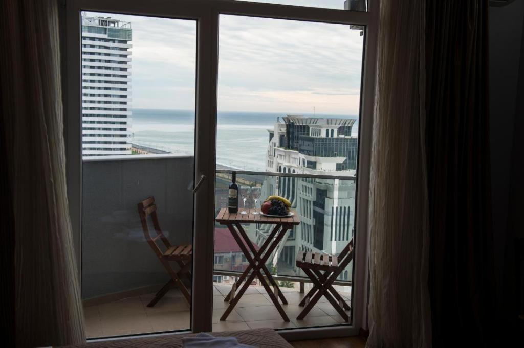Luxury Apartments Batumi Exterior foto